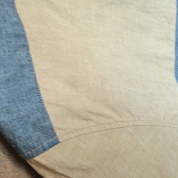 J.Crew Chambray Beige And Denim Color Block Short Sleeve Popover Shirt Sz Med - Picture 9 of 15